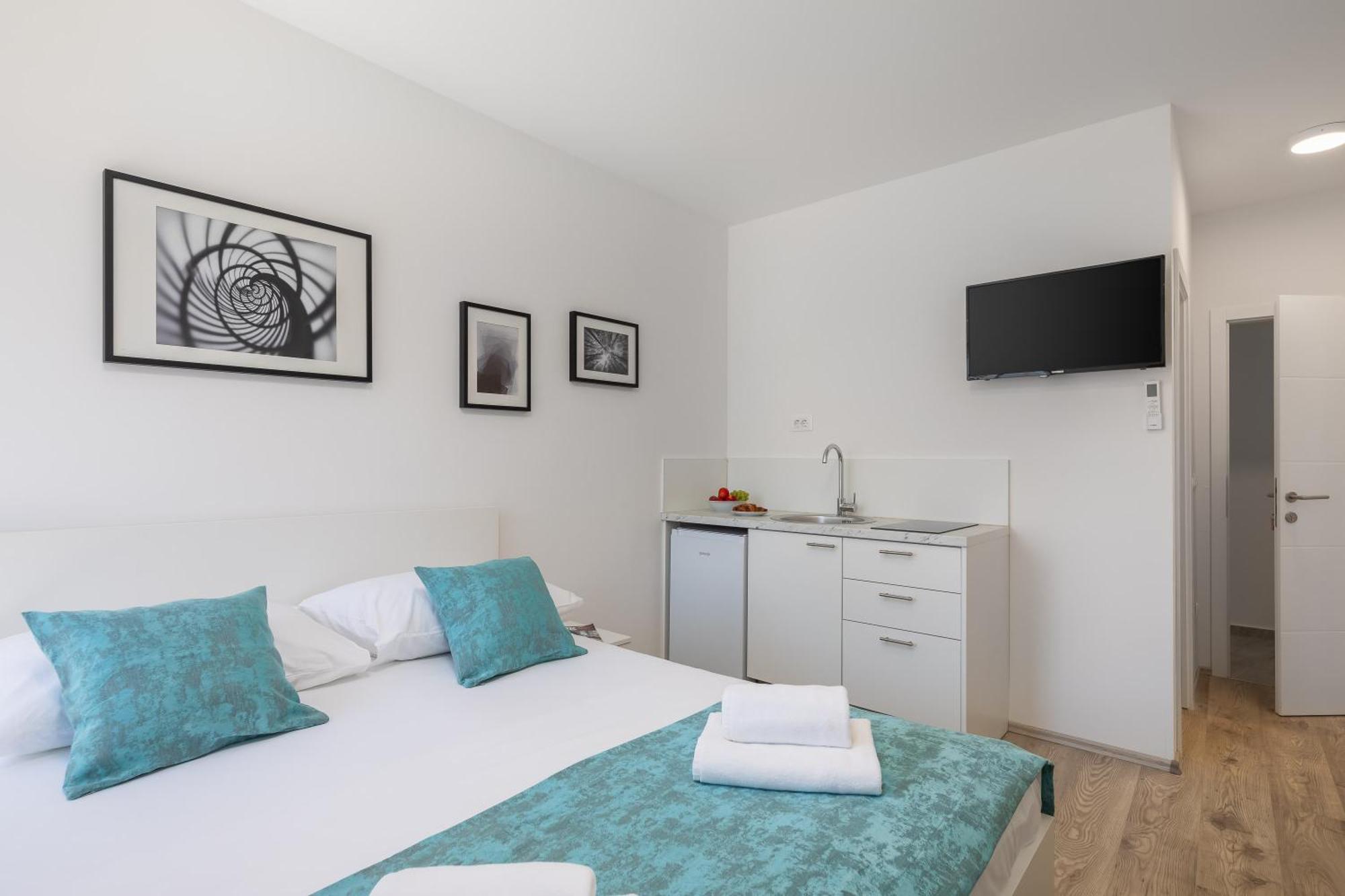 Beachfront Apartments Providenca With Free Parking ماكارسكا الغرفة الصورة