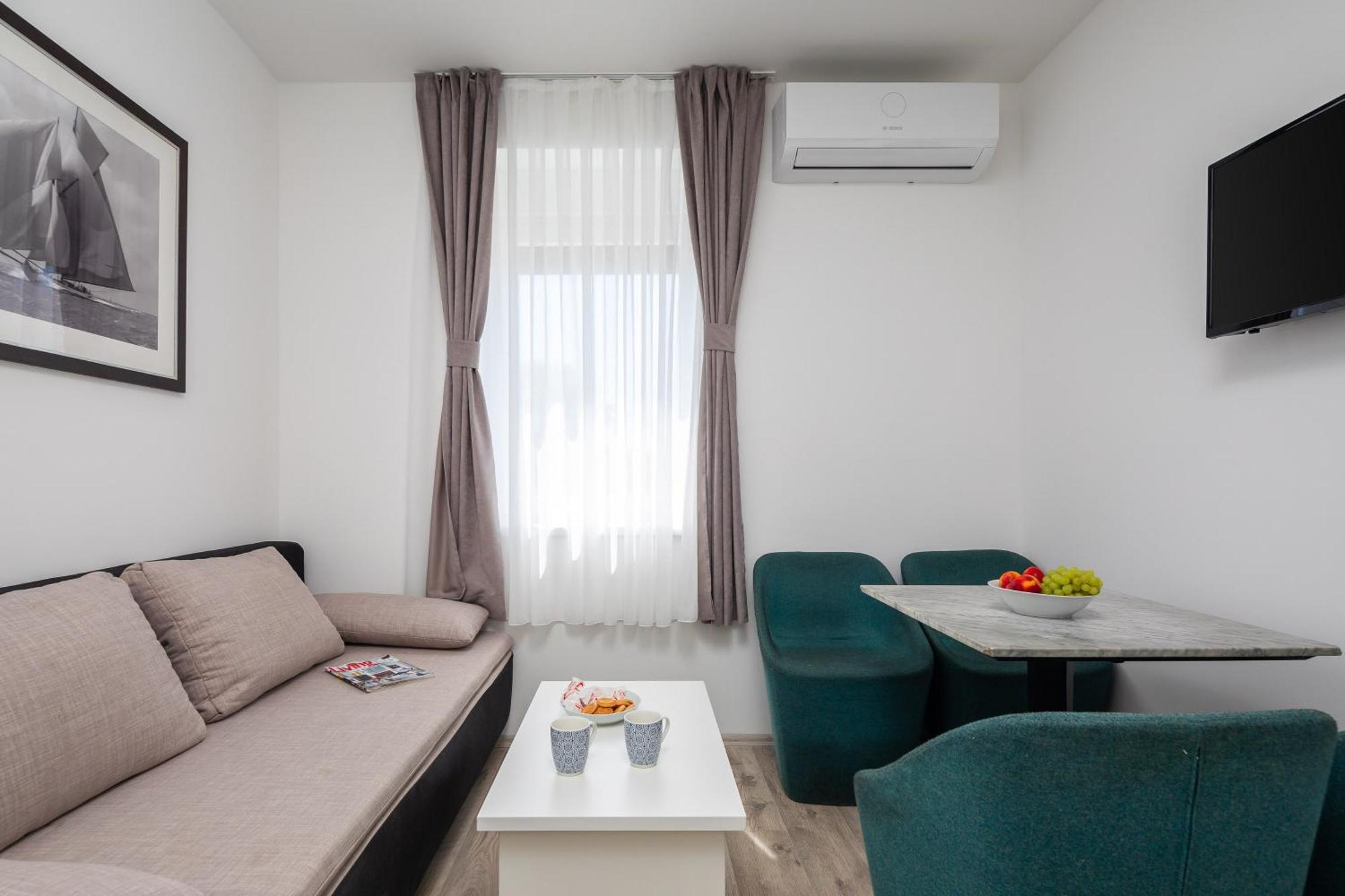 Beachfront Apartments Providenca With Free Parking ماكارسكا المظهر الخارجي الصورة